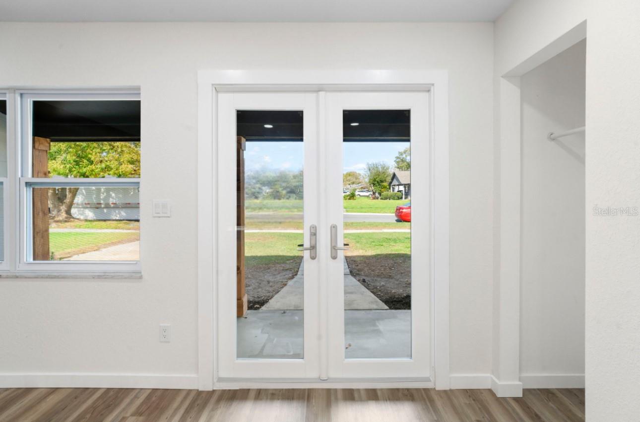 Image 7 of 63 For 4216 Nimons Street