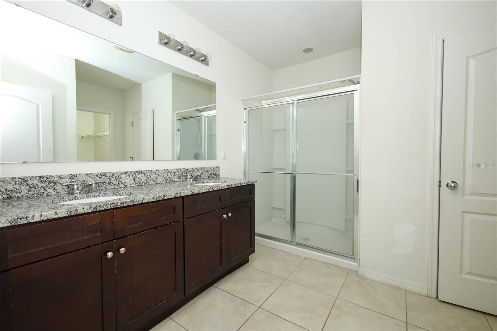 Image 16 of 34 For 1864 Green Dragon Drive