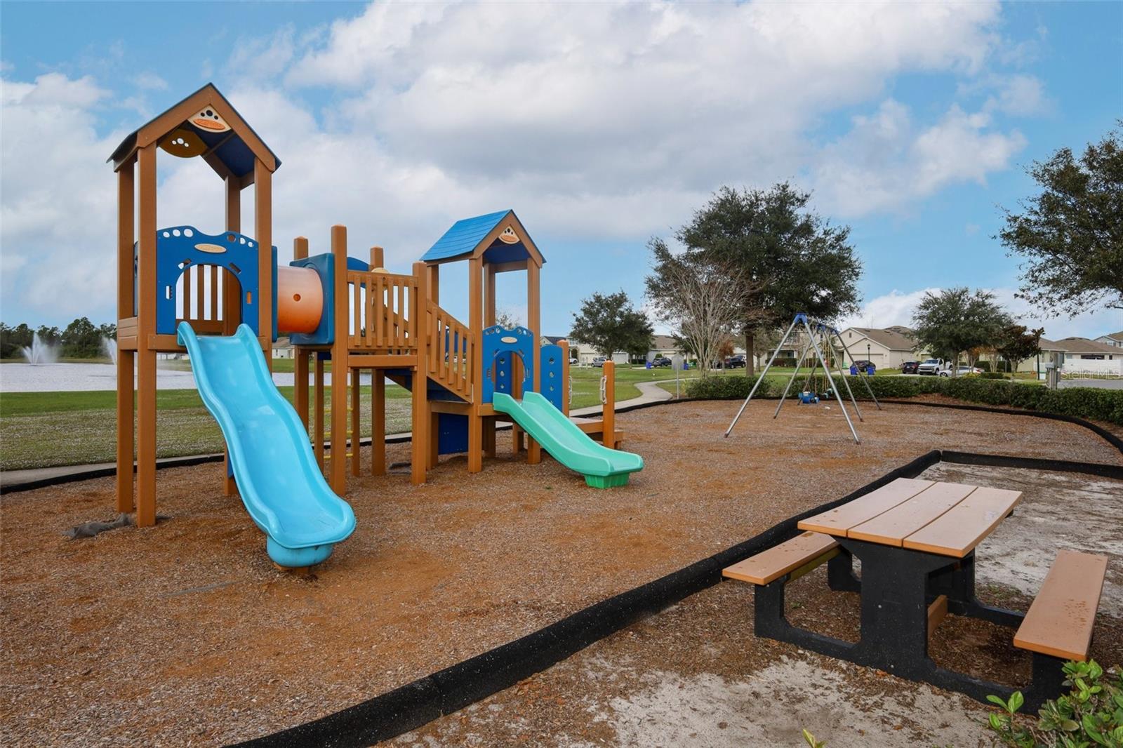 Image 32 of 34 For 1864 Green Dragon Drive