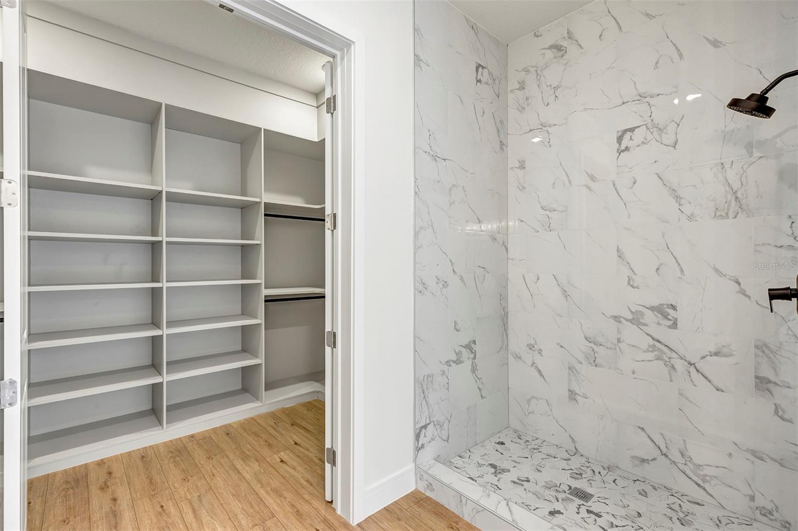 Image 18 of 53 For 18399 Hillsborough Boulevard