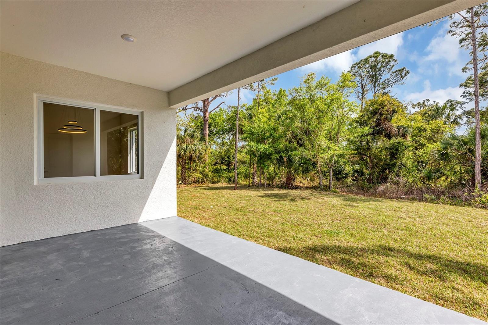 Image 43 of 53 For 18399 Hillsborough Boulevard