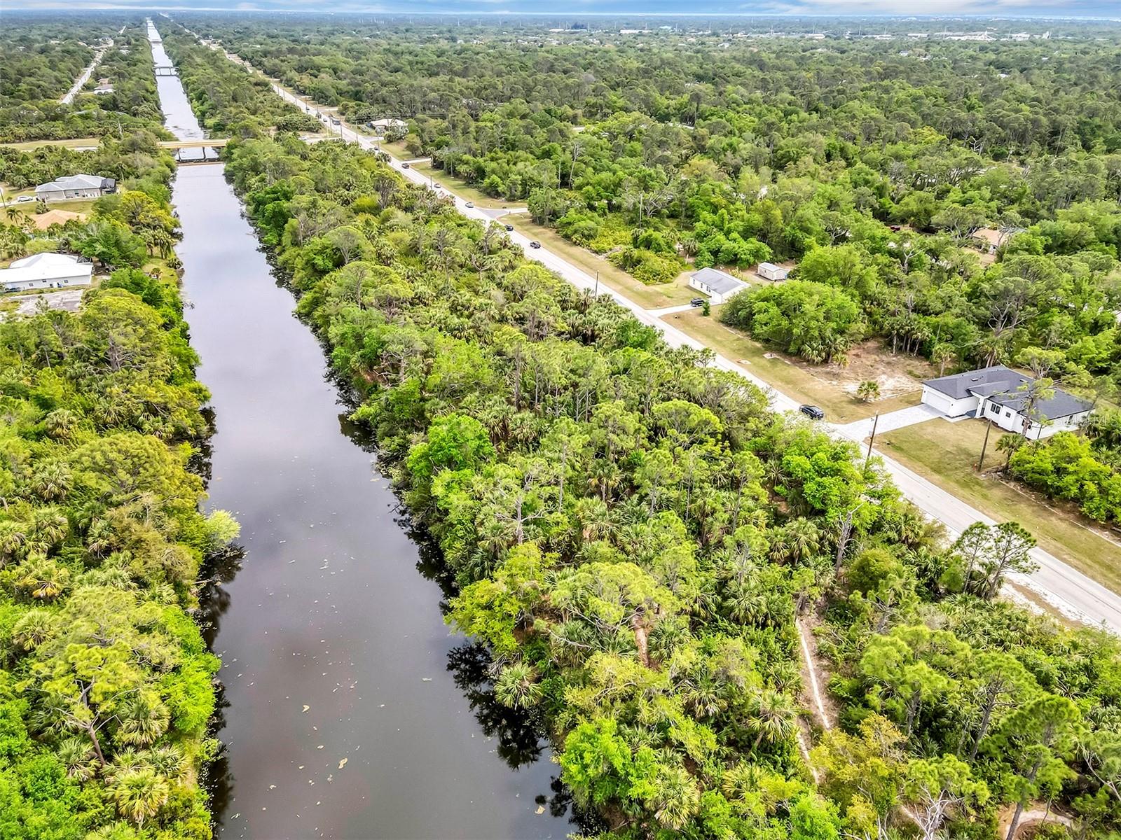 Image 52 of 53 For 18399 Hillsborough Boulevard