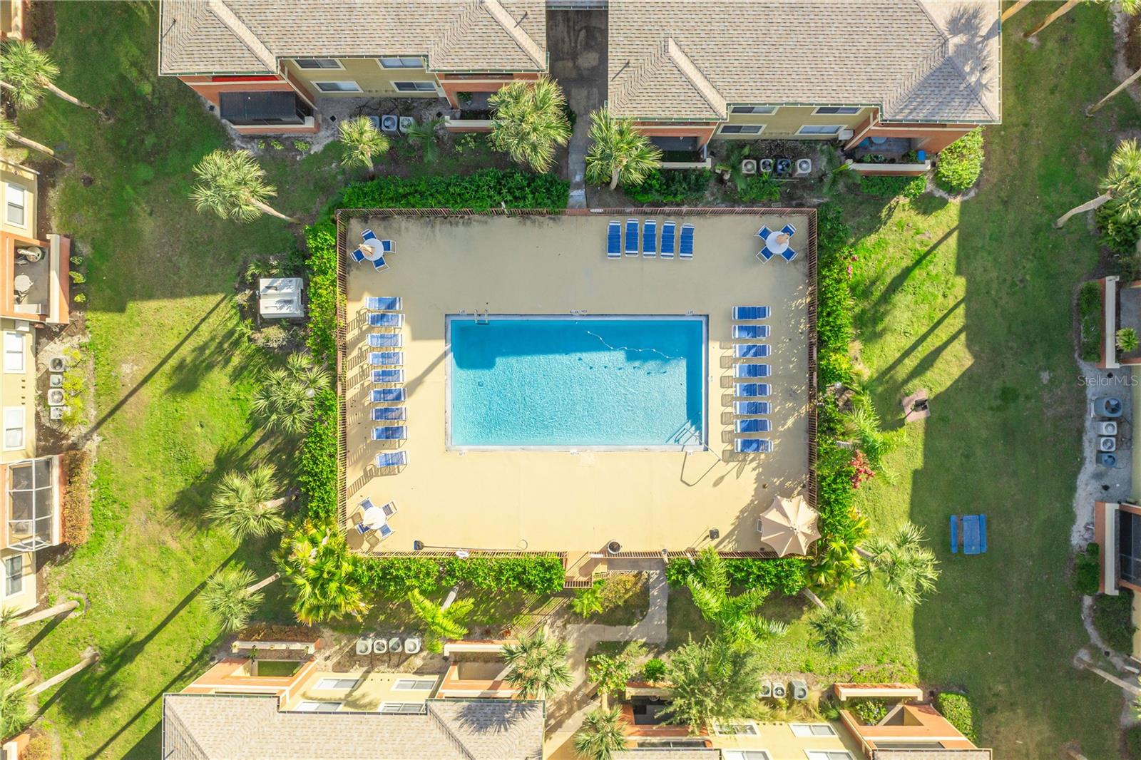 Image 34 of 52 For 646 Kenwick Circle 204