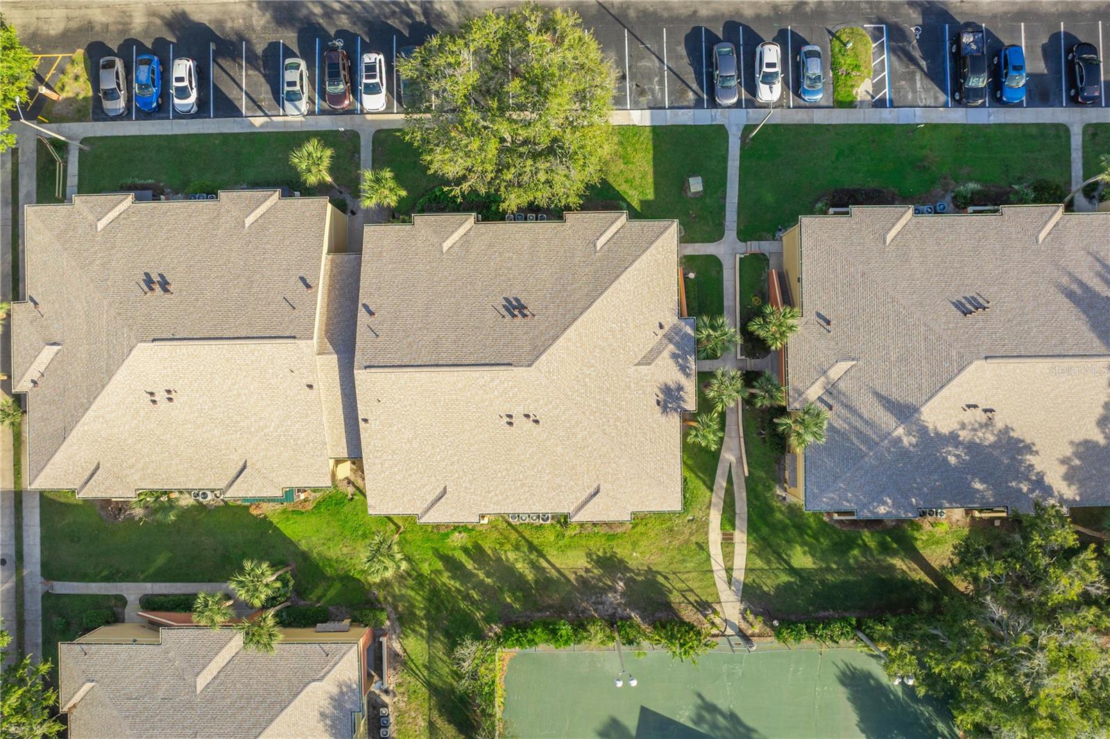 Image 47 of 52 For 646 Kenwick Circle 204