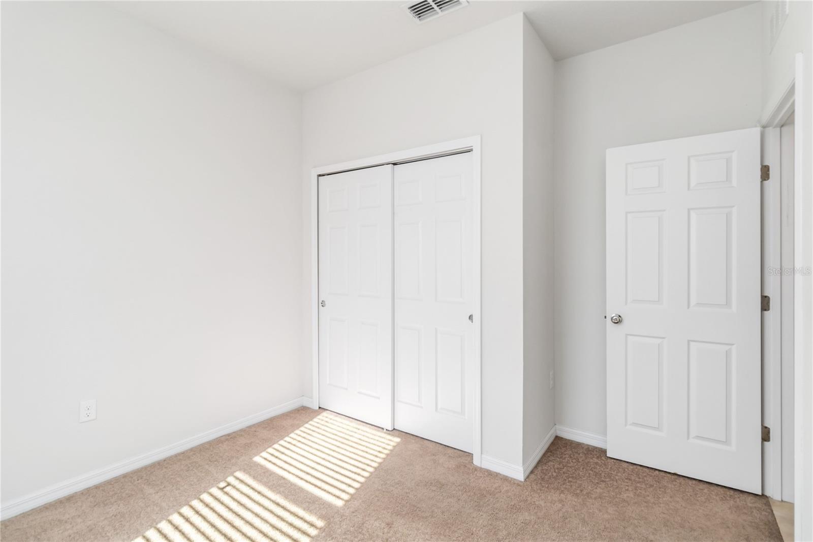 Image 16 of 32 For 3566 Southern Cross Loop