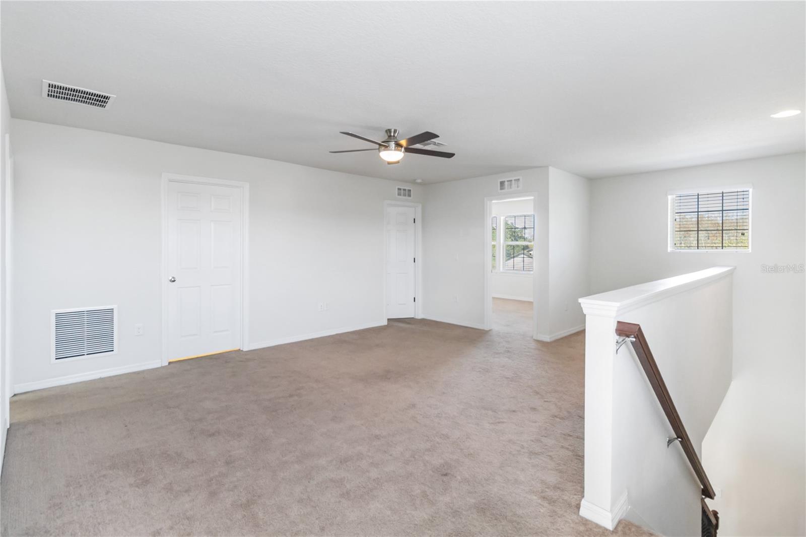 Image 17 of 32 For 3566 Southern Cross Loop