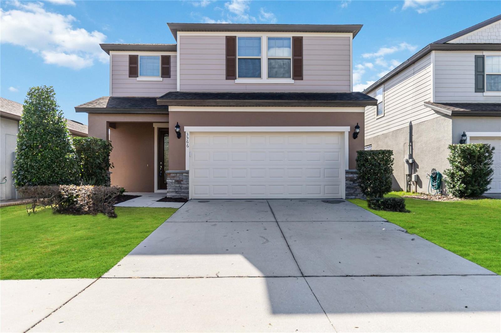 Image 2 of 32 For 3566 Southern Cross Loop