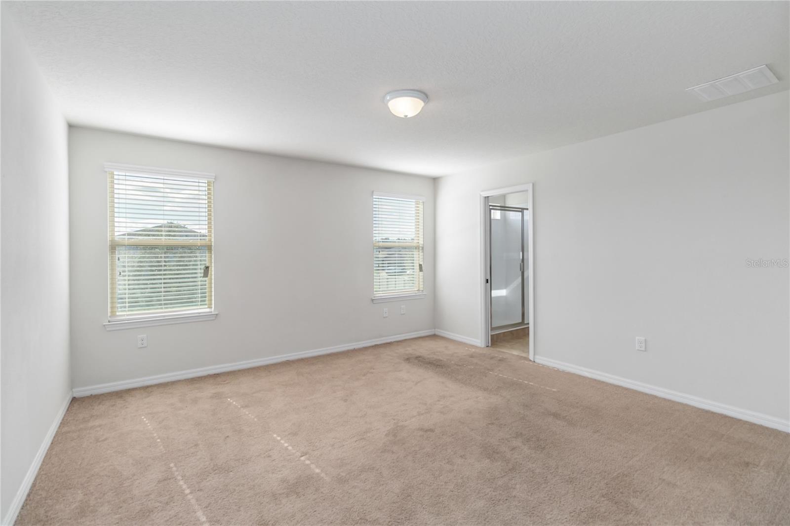 Image 20 of 32 For 3566 Southern Cross Loop