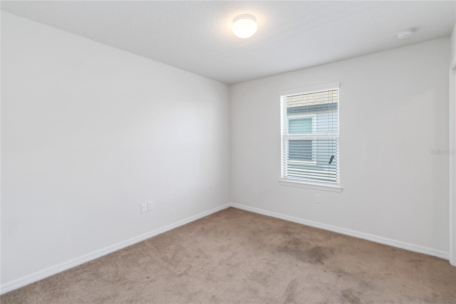 Image 24 of 32 For 3566 Southern Cross Loop