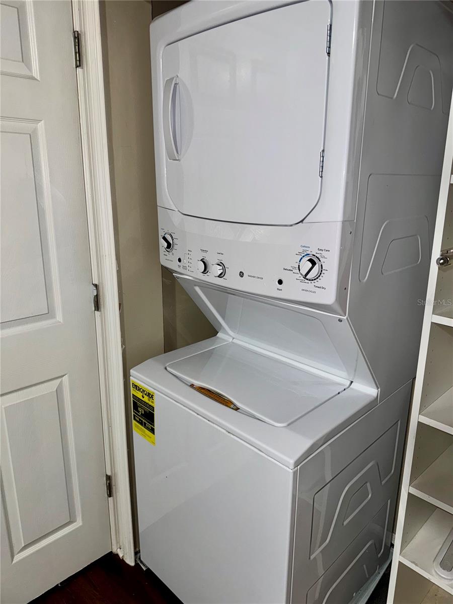 Image 15 of 21 For 200 Maitland Avenue 88