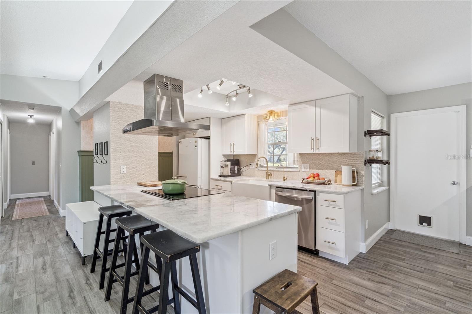 Image 10 of 34 For 857 Benchwood Drive