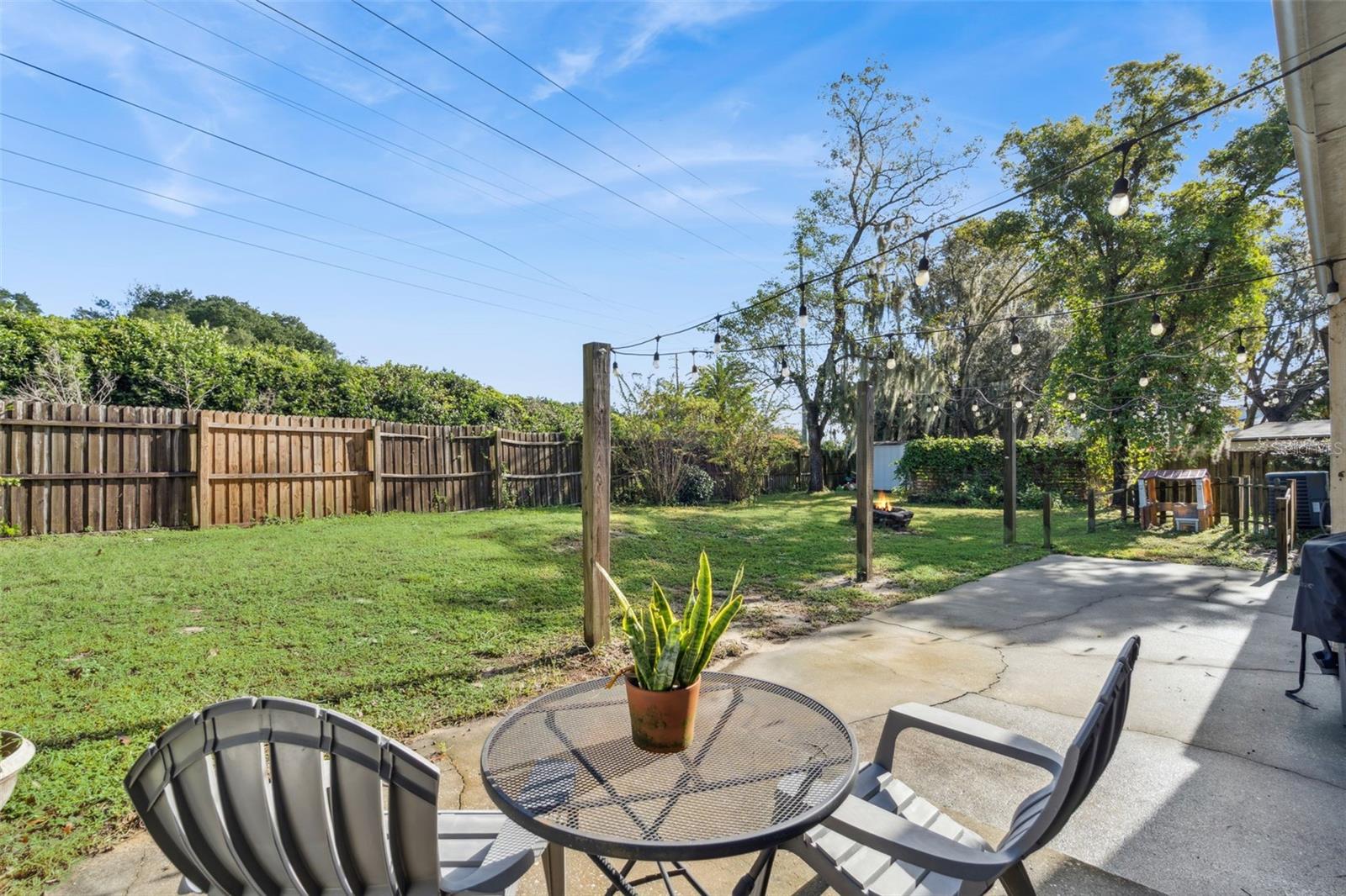 Image 27 of 34 For 857 Benchwood Drive