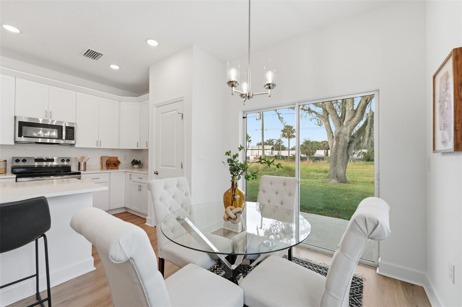 Image 15 of 33 For 1512 8th Street