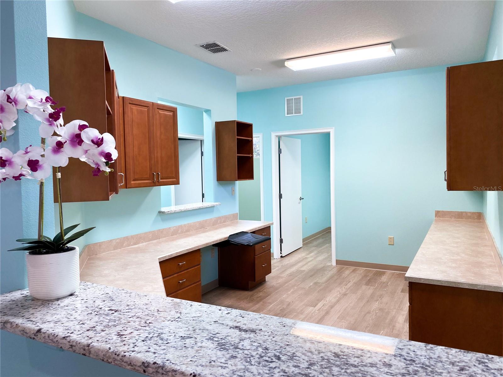 Image 17 of 26 For 733 Goldenrod Road