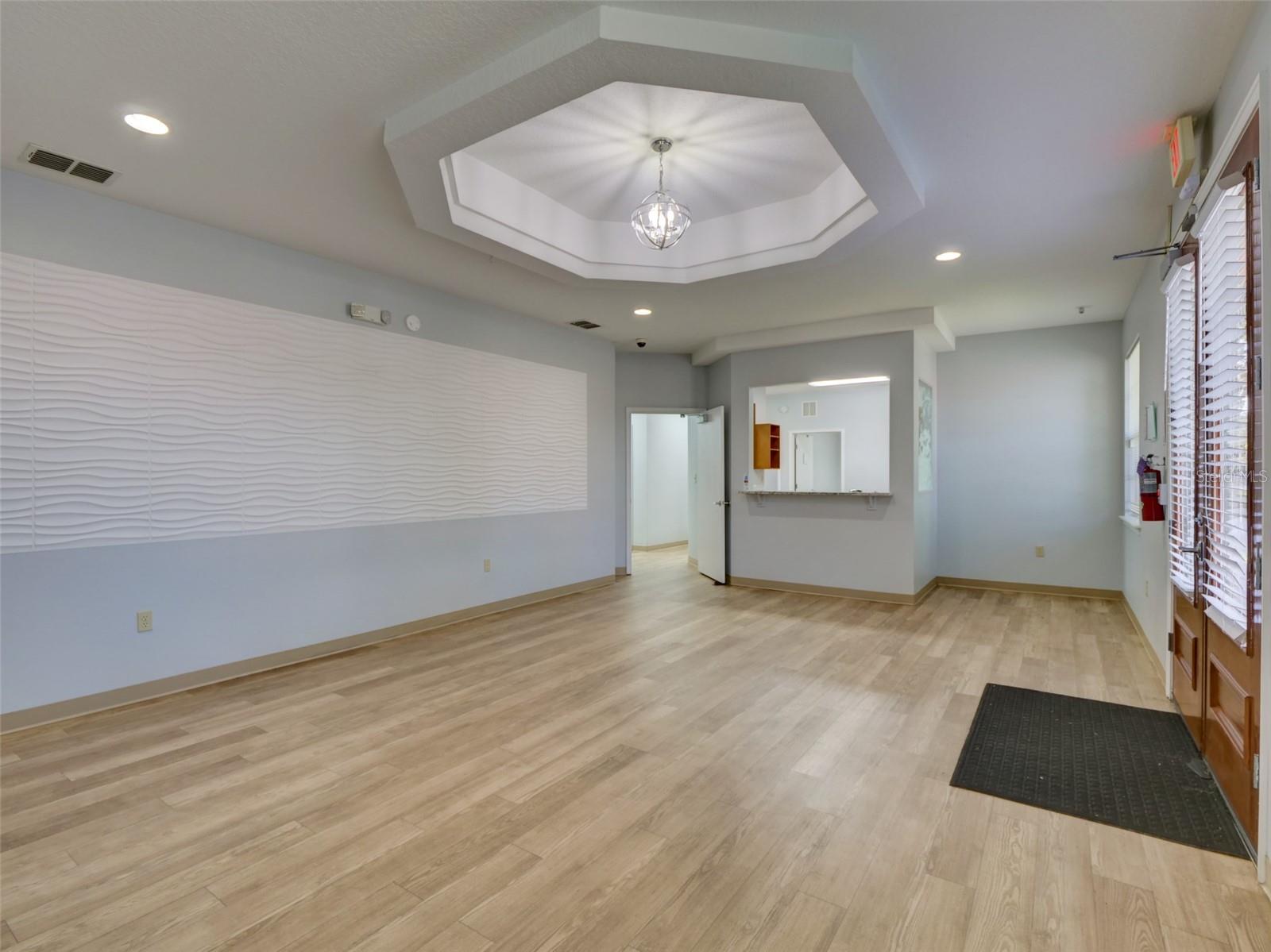 Image 6 of 26 For 733 Goldenrod Road