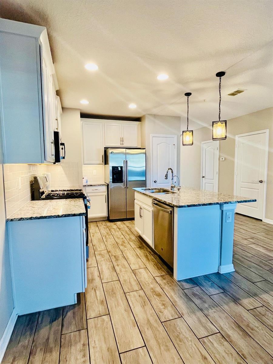 Image 7 of 30 For 294 Cedar Bark Lane