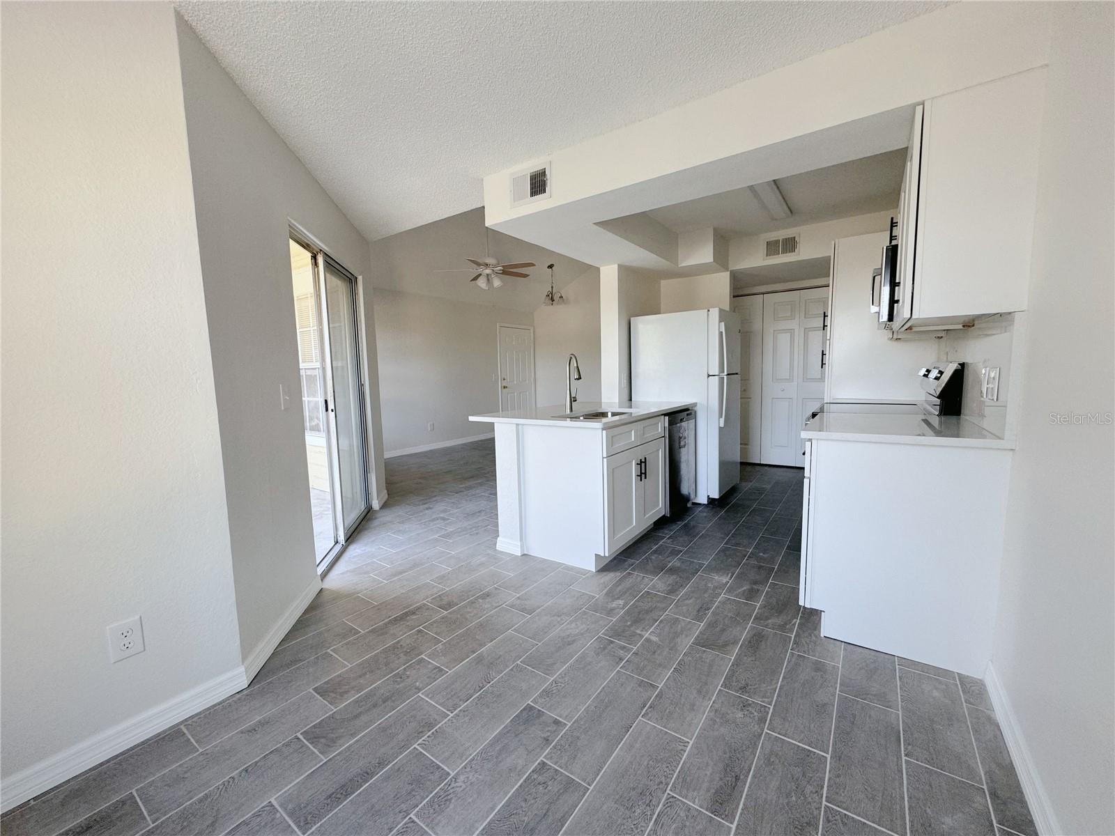 Image 10 of 20 For 1013 S Hiawassee Road 3635