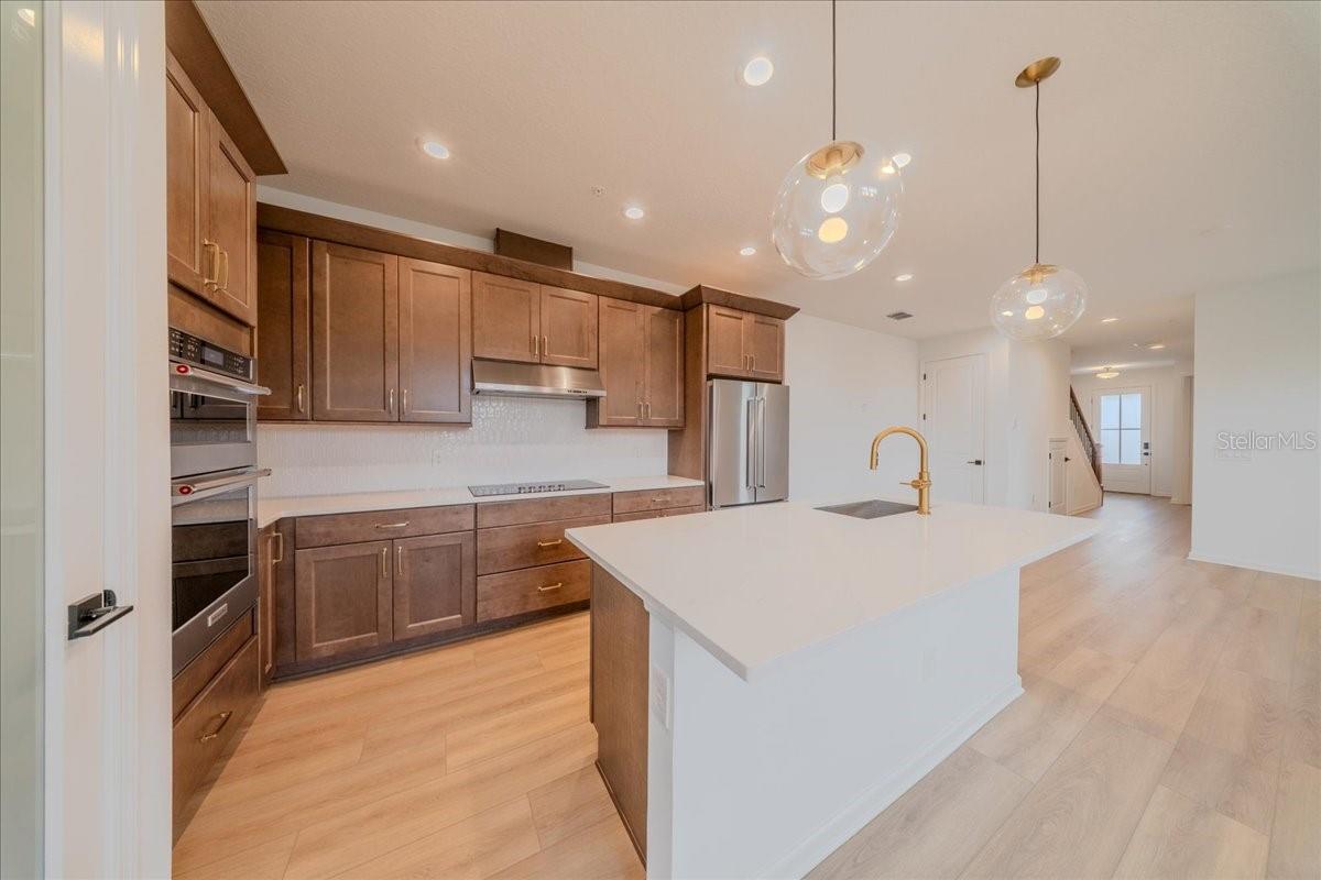 Image 10 of 70 For 1895 Pinecliff Drive