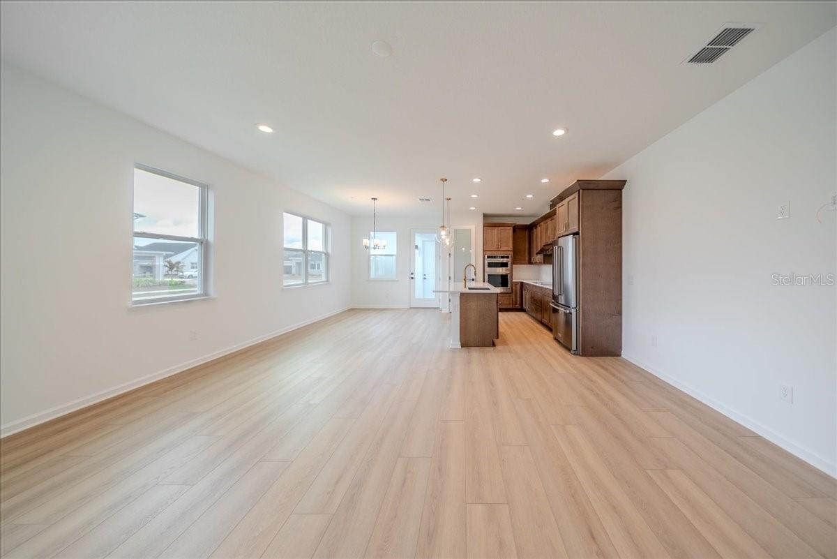 Image 11 of 70 For 1895 Pinecliff Drive