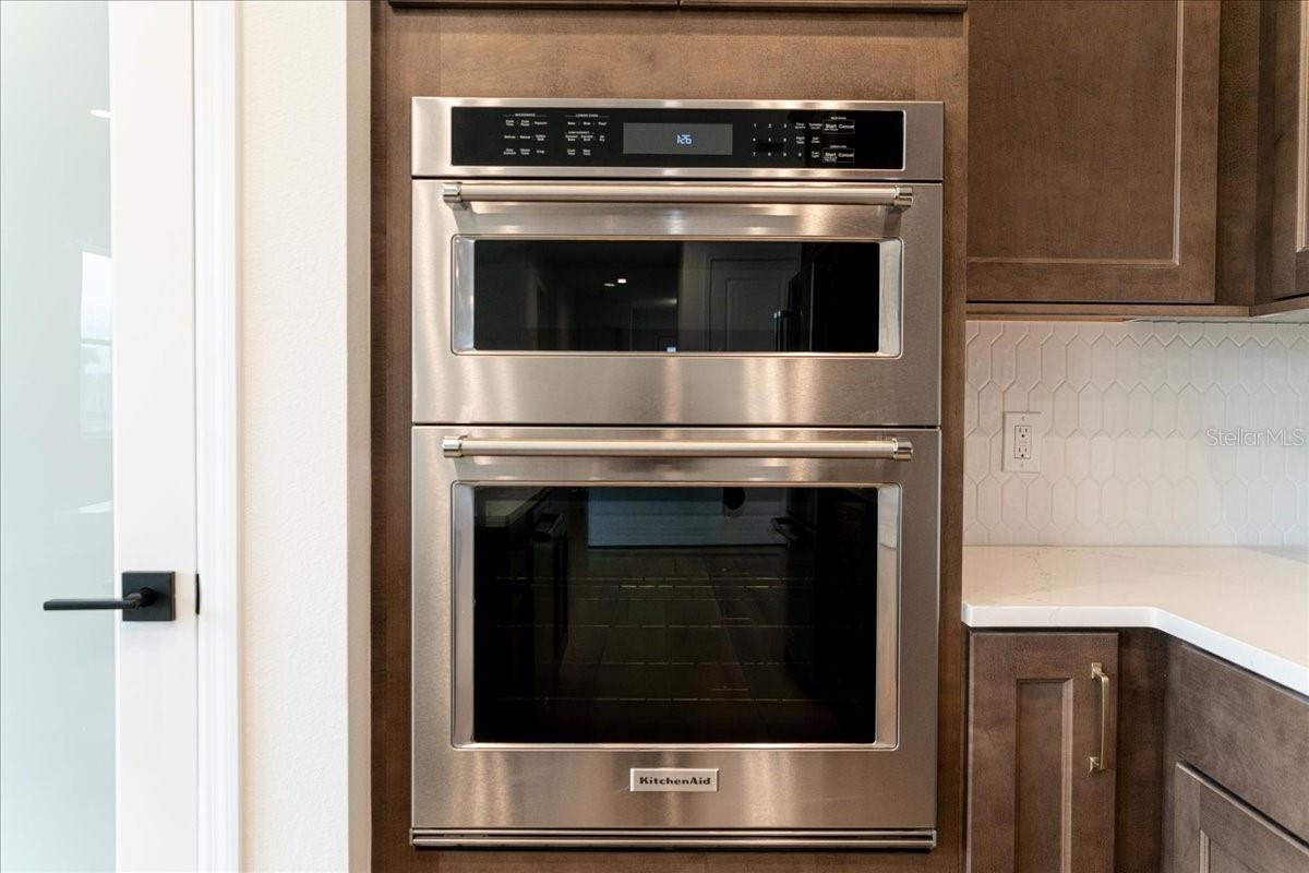 Image 21 of 70 For 1895 Pinecliff Drive