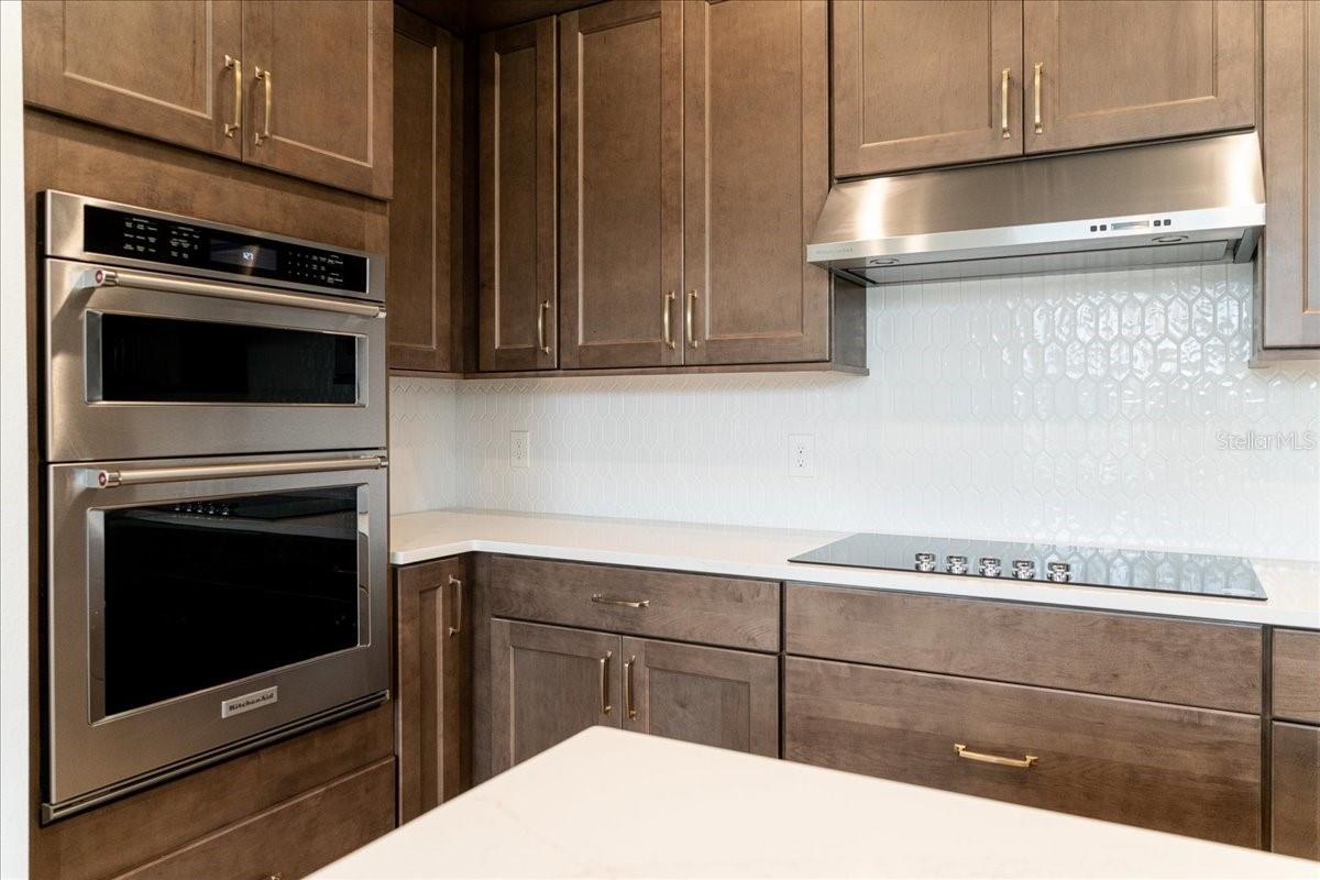 Image 22 of 70 For 1895 Pinecliff Drive