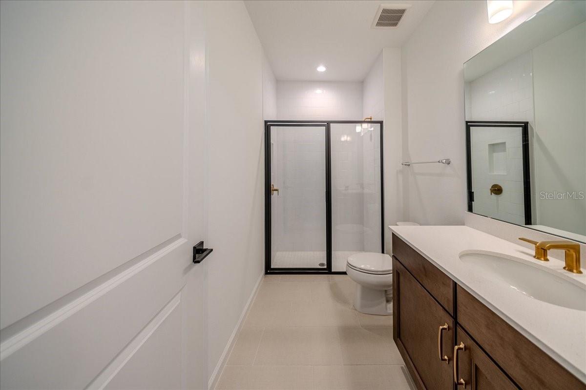 Image 28 of 70 For 1895 Pinecliff Drive