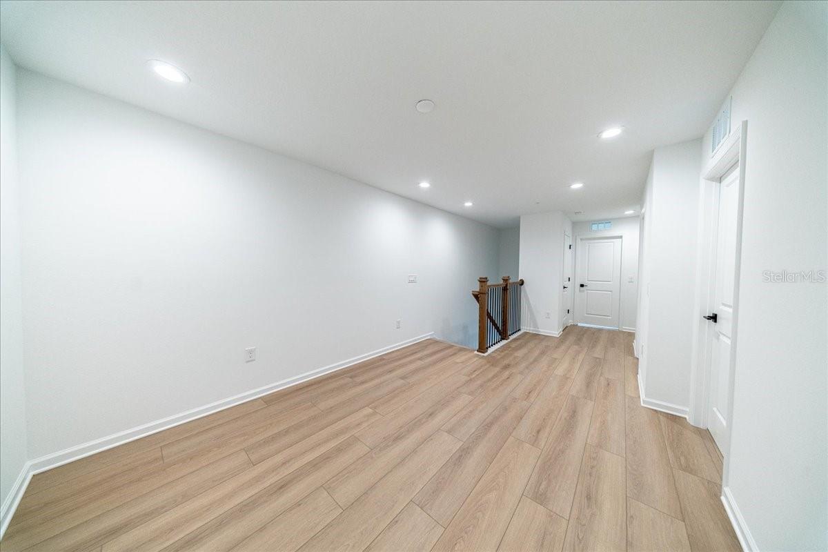 Image 29 of 70 For 1895 Pinecliff Drive