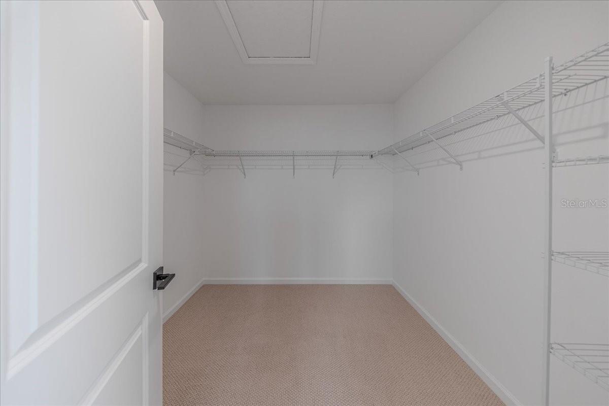 Image 39 of 70 For 1895 Pinecliff Drive