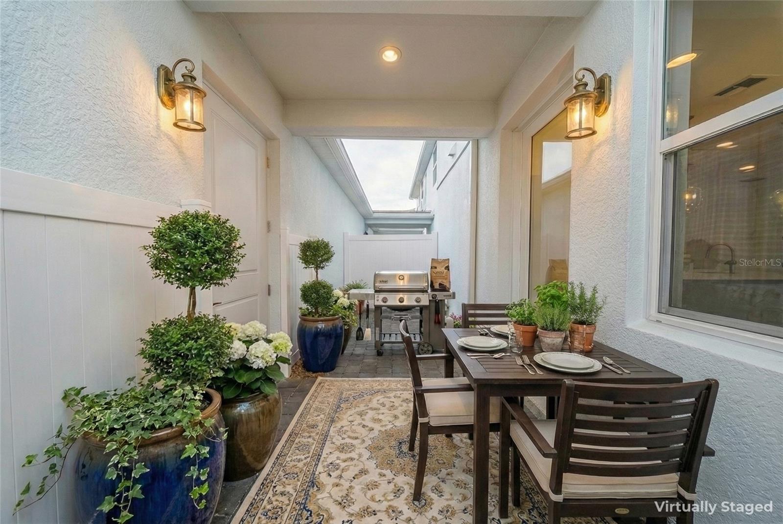 Image 49 of 70 For 1895 Pinecliff Drive