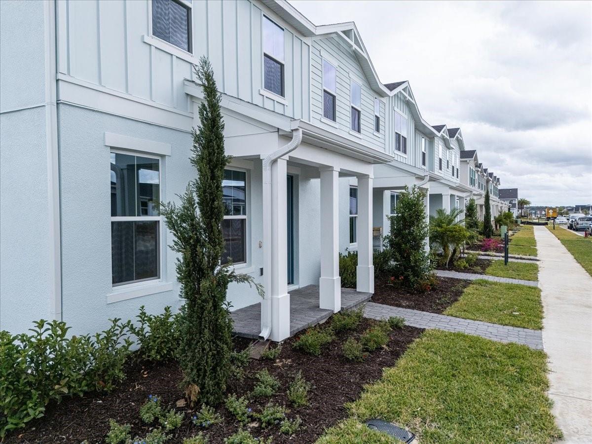 Image 5 of 70 For 1895 Pinecliff Drive