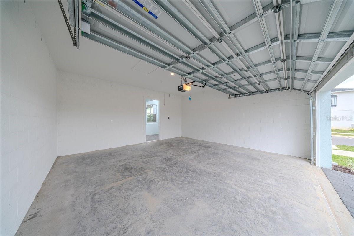 Image 50 of 70 For 1895 Pinecliff Drive