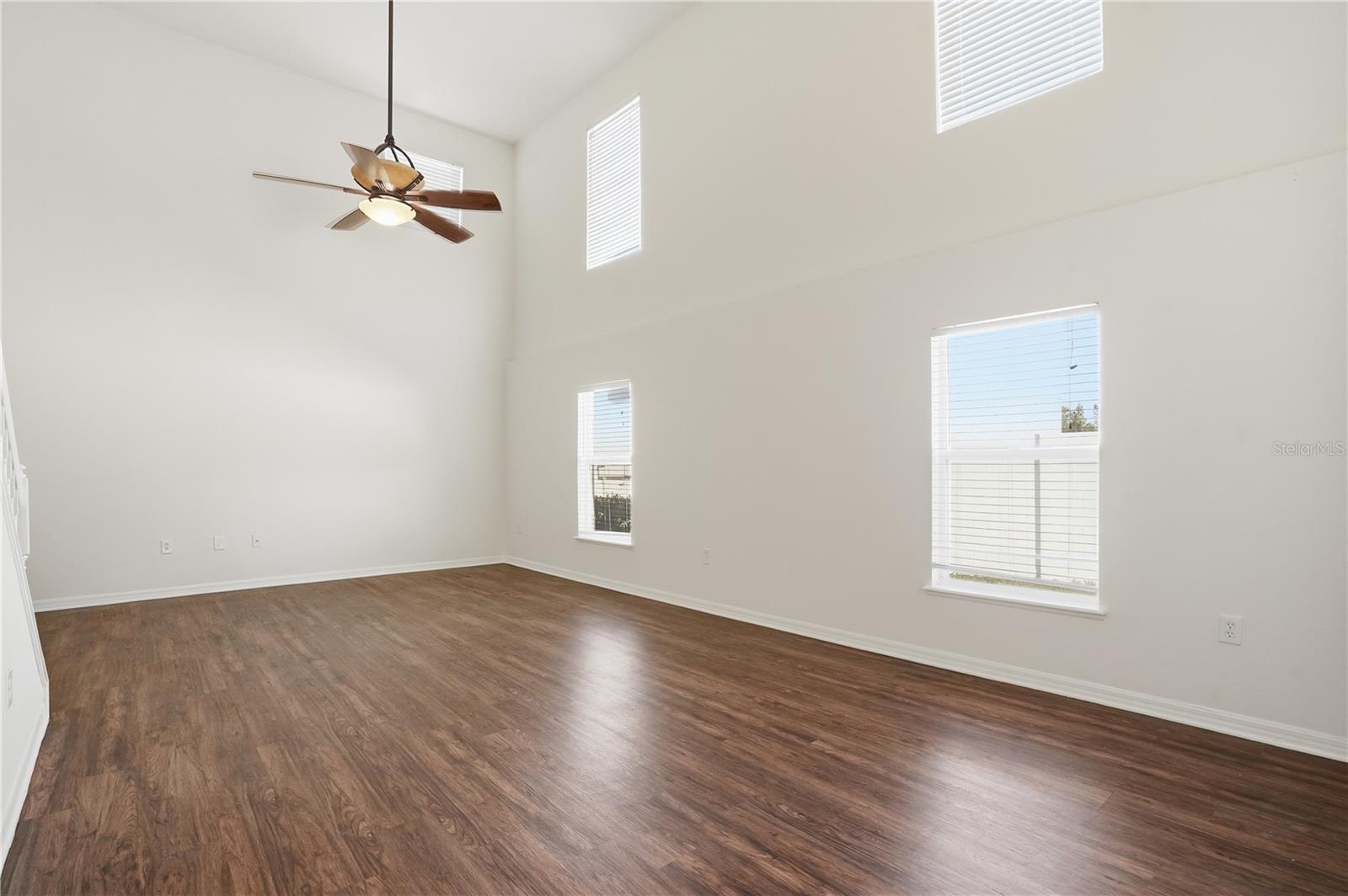 Image 11 of 35 For 13629 Silver Charm Court