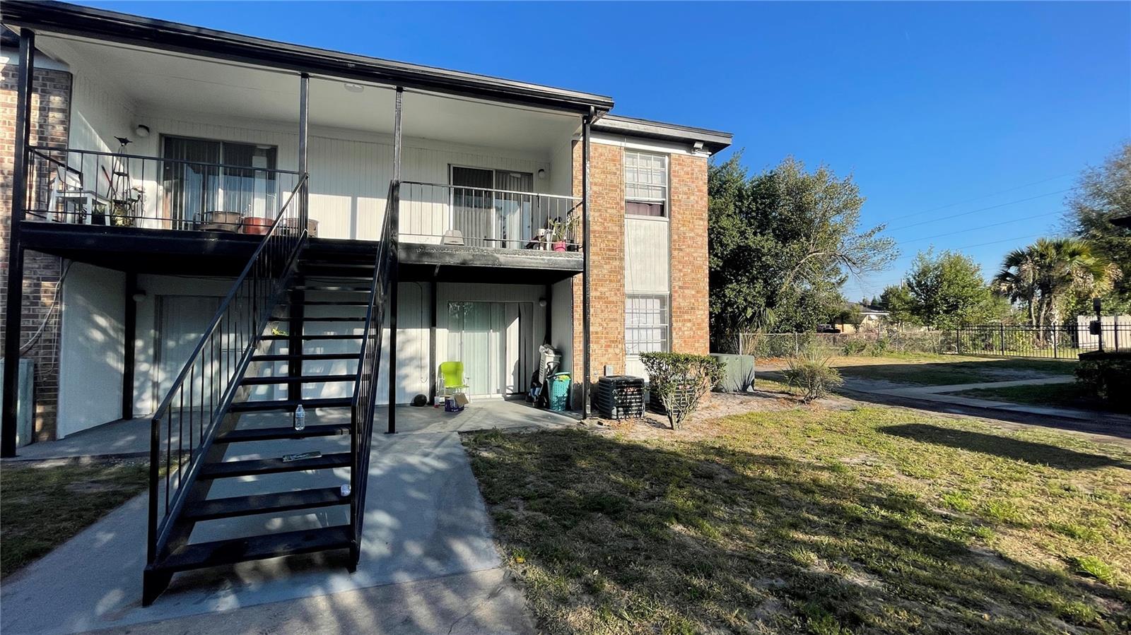 Image 28 of 35 For 5317 Curry Ford Road O201