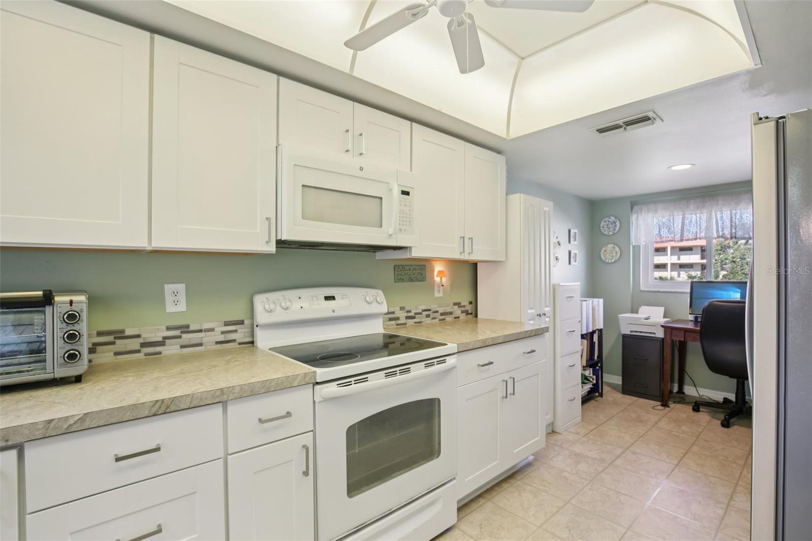 Image 11 of 30 For 9461 Harbor Greens Way 308