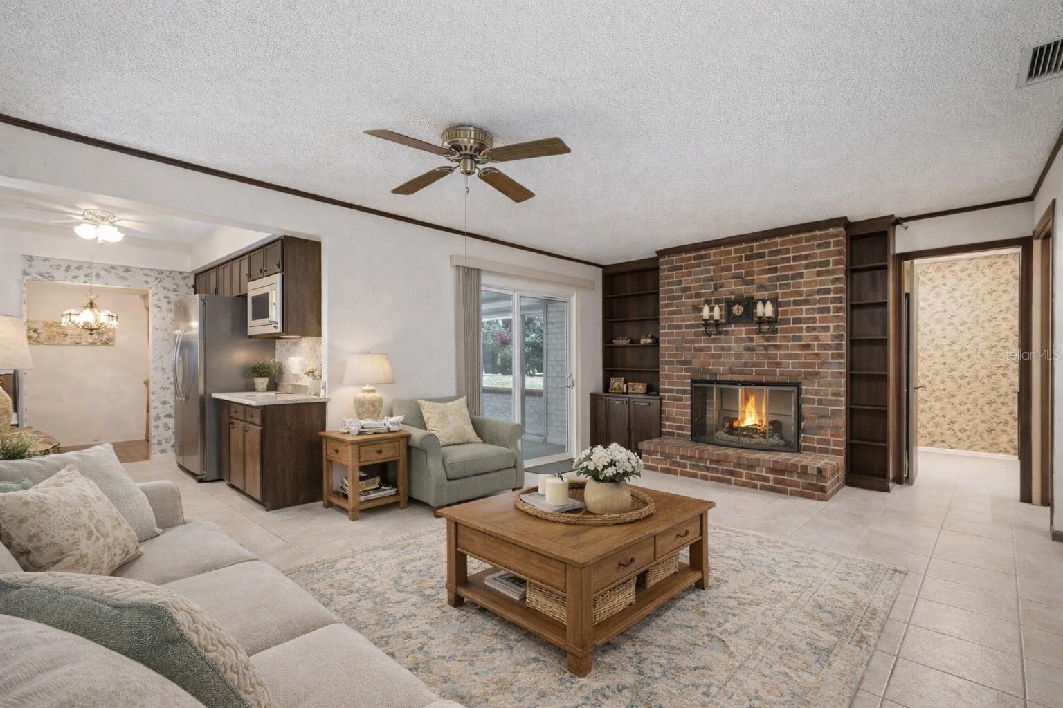 Image 3 of 25 For 958 Orange Avenue