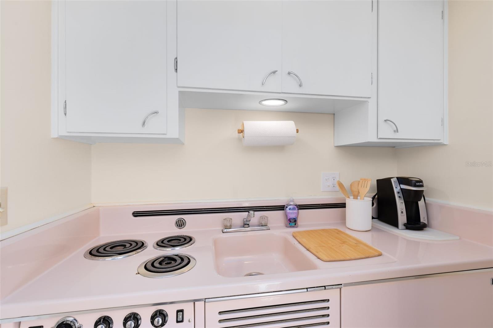 Image 14 of 33 For 311 Morse Boulevard 19