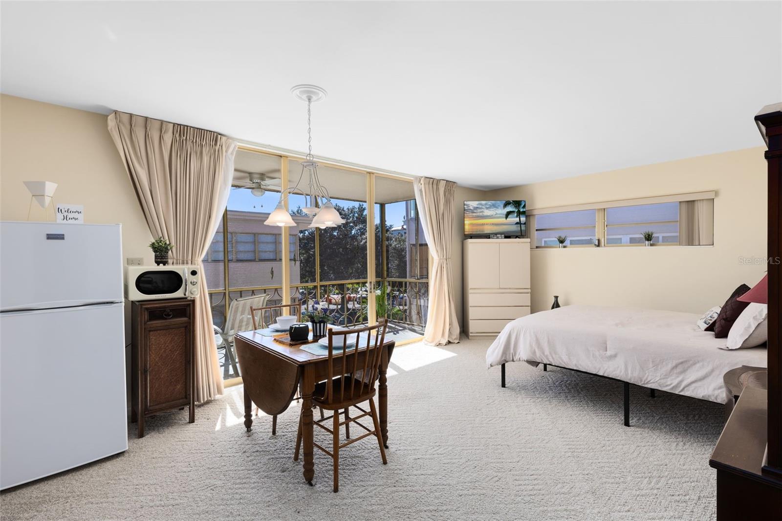 Image 8 of 33 For 311 Morse Boulevard 19