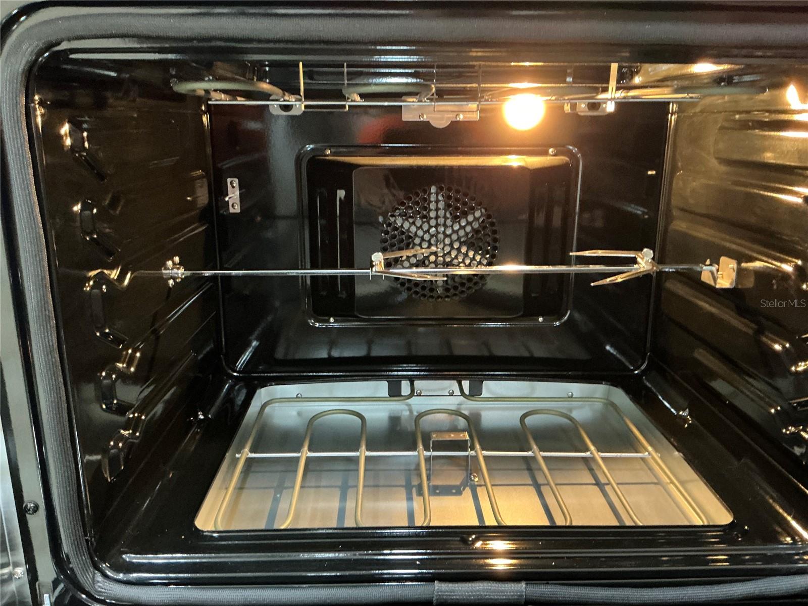 Image 12 of 43 For 3550 Fairwaters Court #c