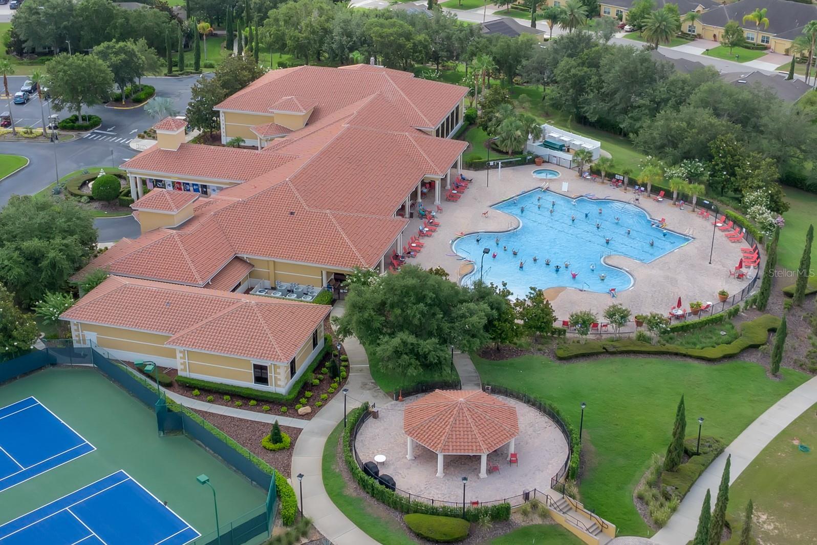 Image 32 of 43 For 3550 Fairwaters Court #c