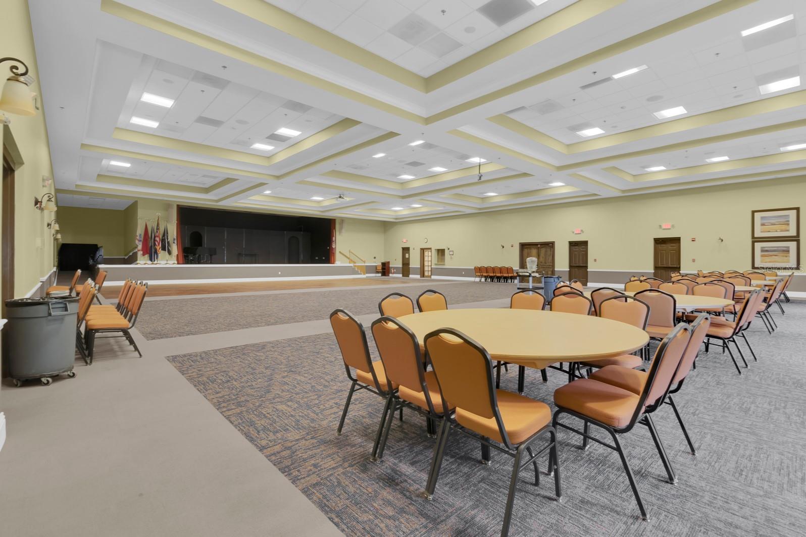 Image 36 of 43 For 3550 Fairwaters Court #c