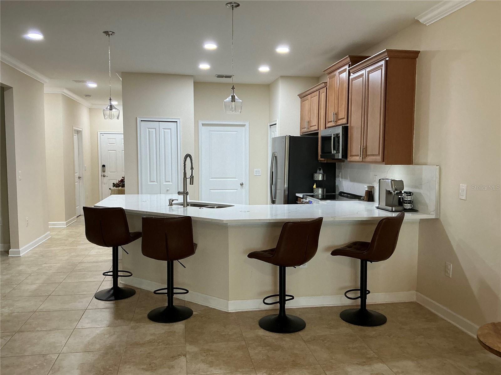 Image 7 of 43 For 3550 Fairwaters Court #c