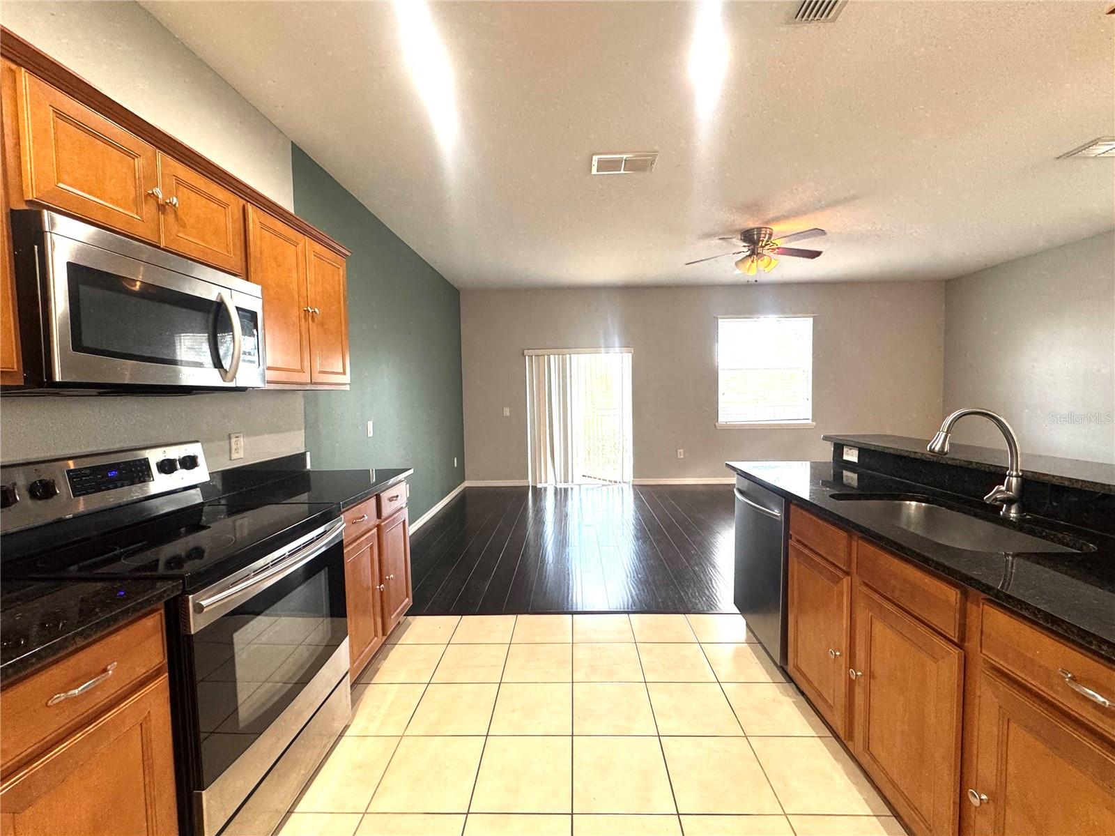 Image 10 of 27 For 3917 Pemberly Pines Circle