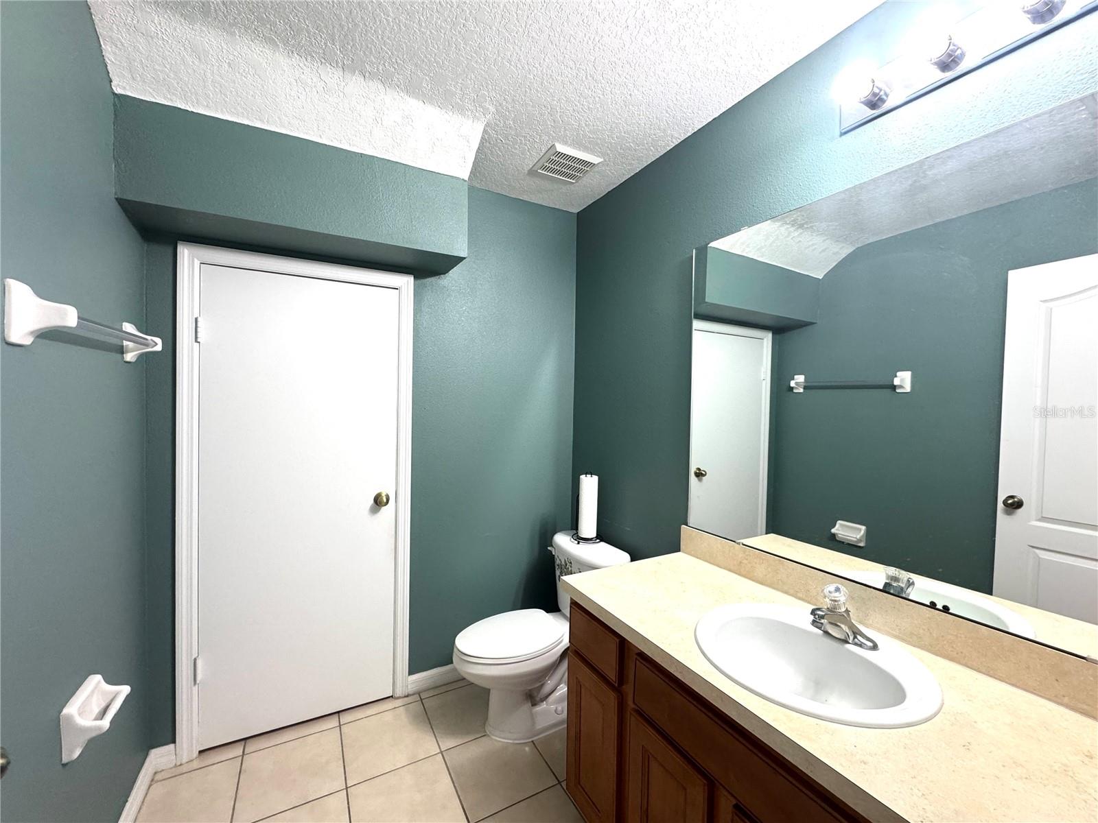 Image 15 of 27 For 3917 Pemberly Pines Circle