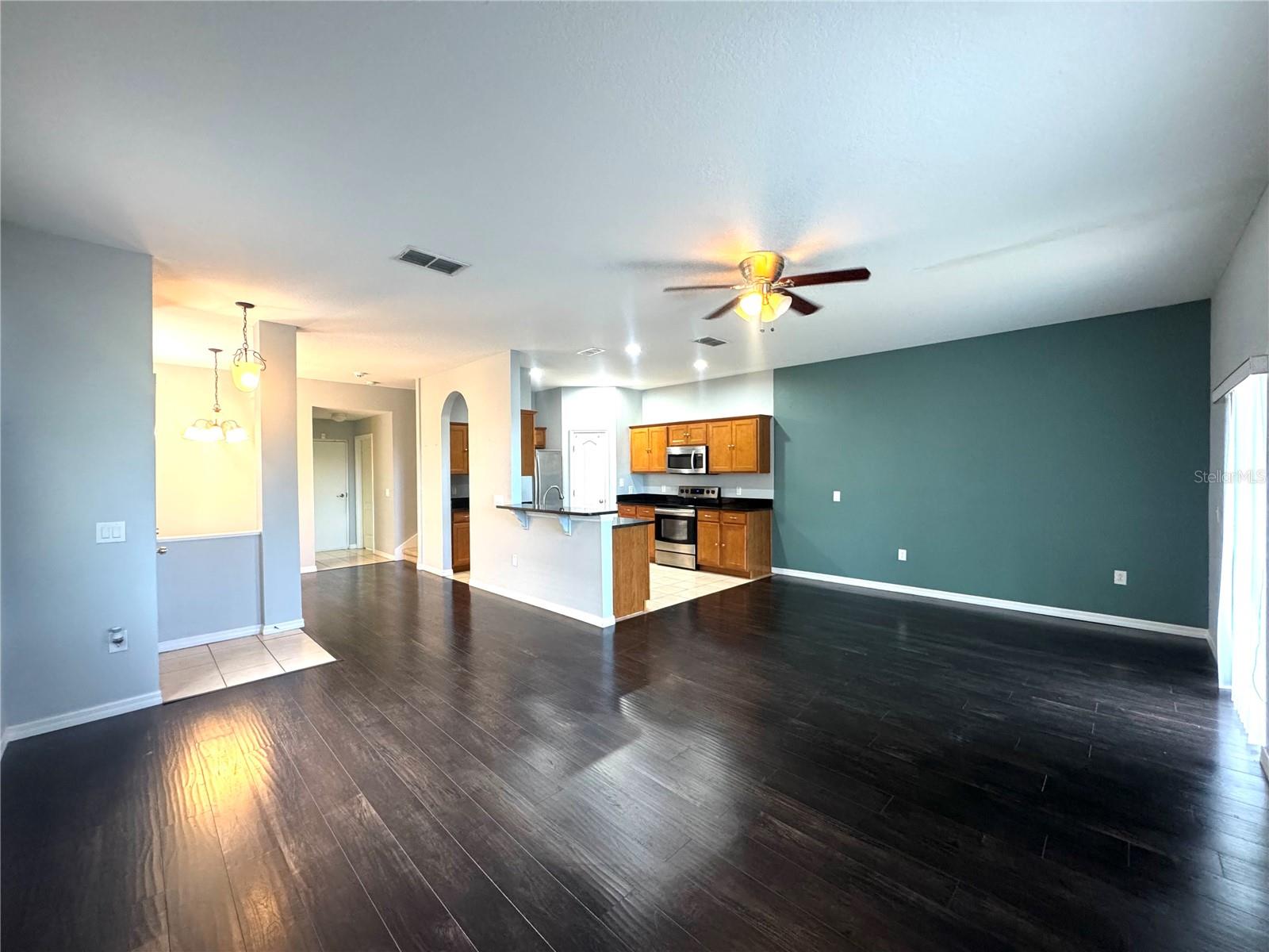 Image 4 of 27 For 3917 Pemberly Pines Circle