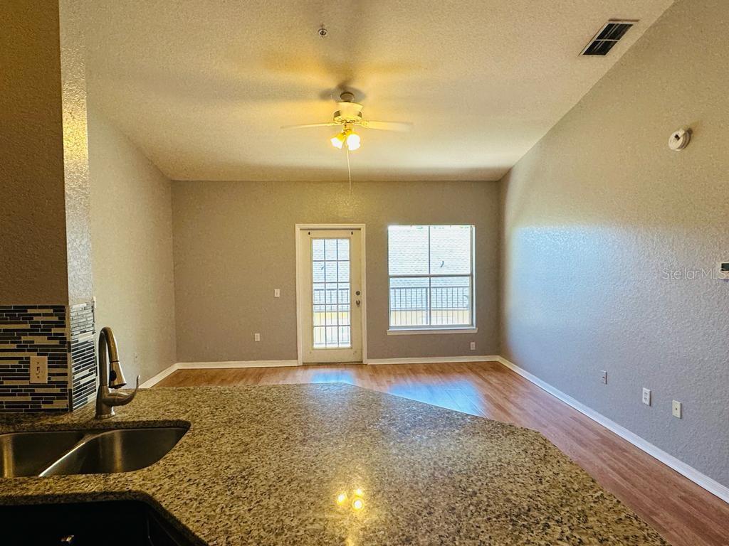 Image 7 of 16 For 6025 Westgate Drive 2536