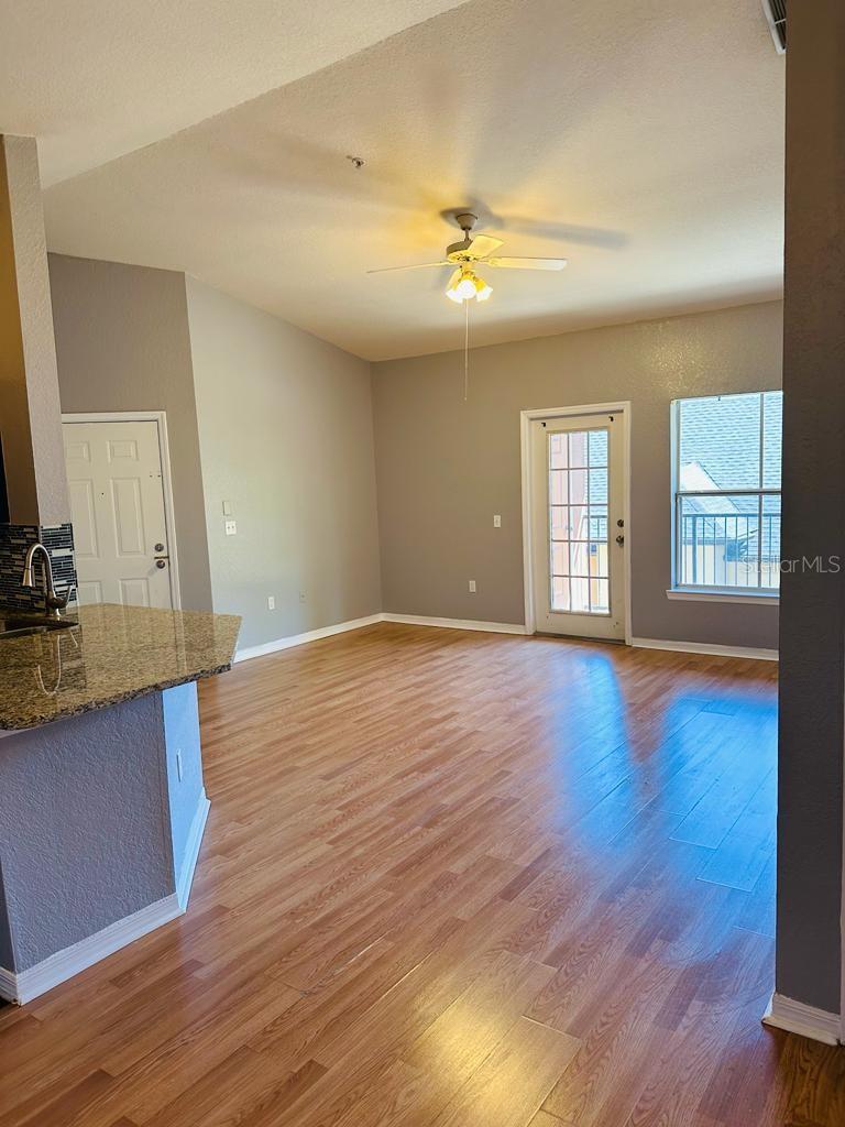 Image 8 of 16 For 6025 Westgate Drive 2536