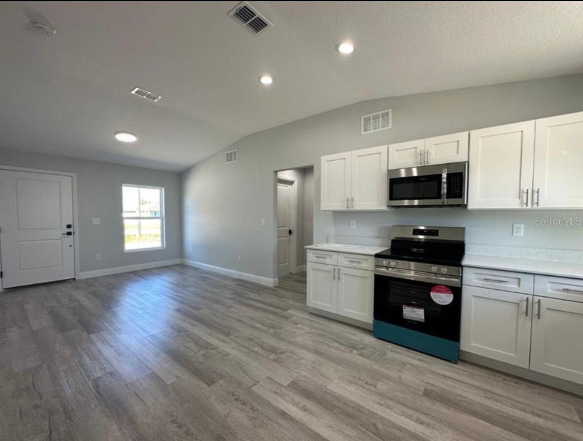 Image 4 of 7 For 5 Dogwood Court