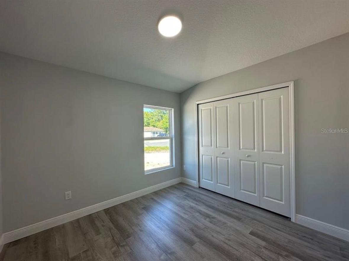 Image 7 of 7 For 5 Dogwood Court