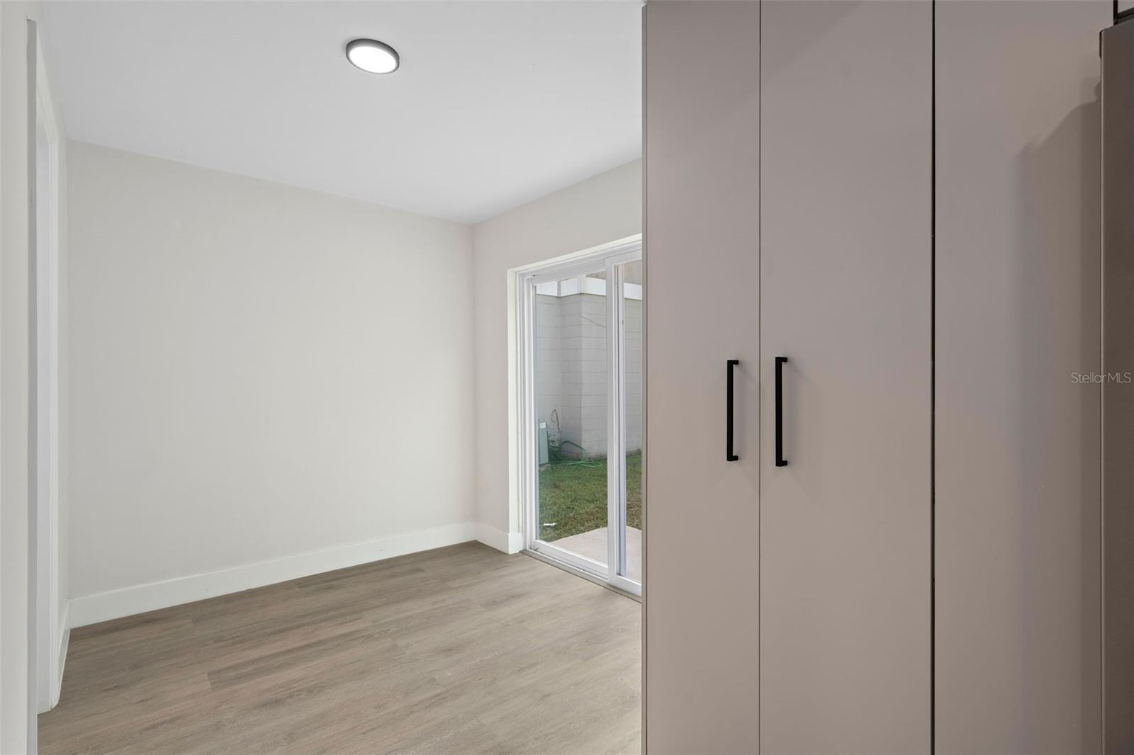 Image 12 of 34 For 118 Deacon Jones Boulevard