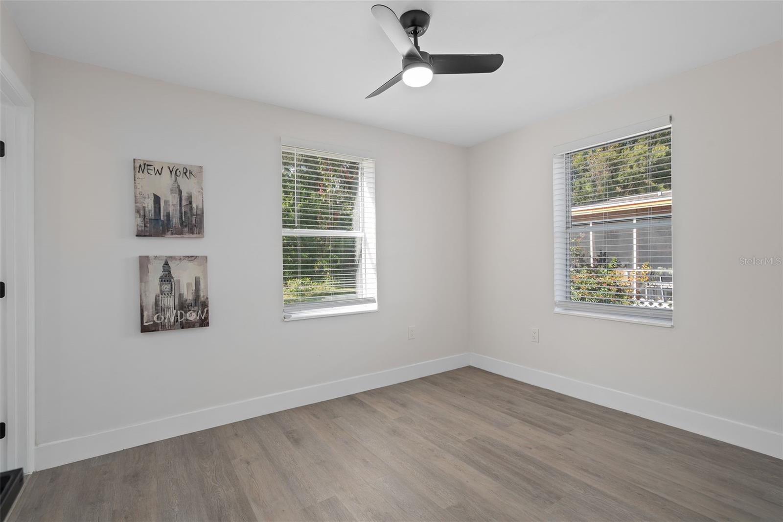 Image 22 of 34 For 118 Deacon Jones Boulevard